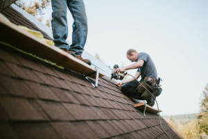 Local Roofers in Honey Grove, PA